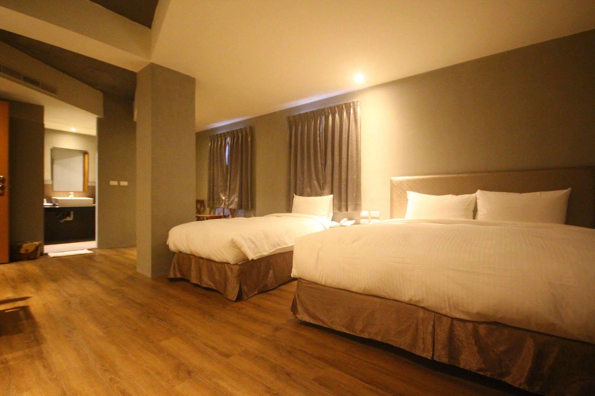 Tourism Inn Tainan Exterior photo